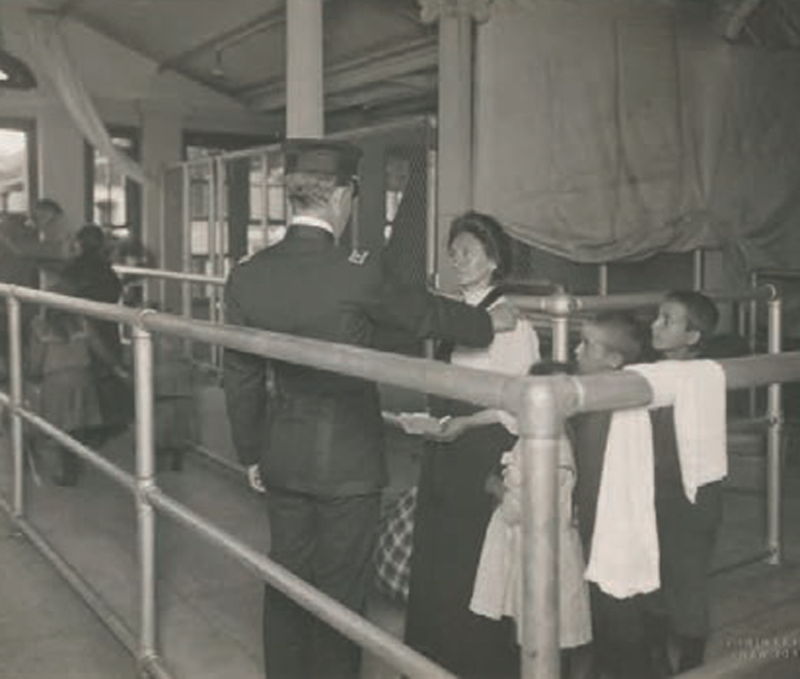Ellis-Island-4tiff